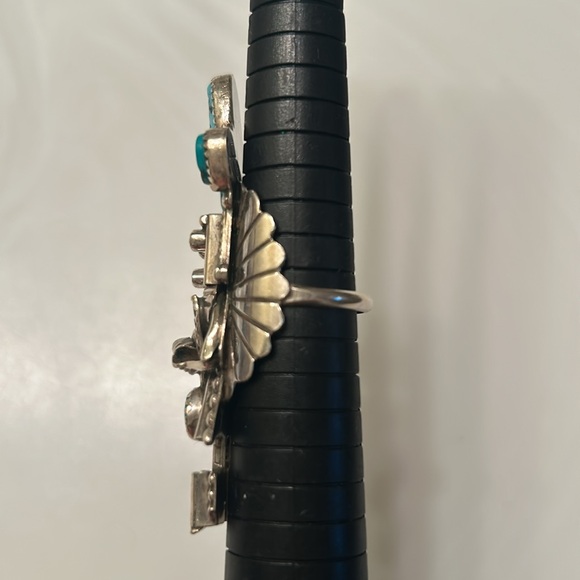 Turquoise Silver Kachina Ladies Ring Navajo Pointer - Picture 3 of 7